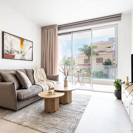 Chrystal Residences * Нікосія