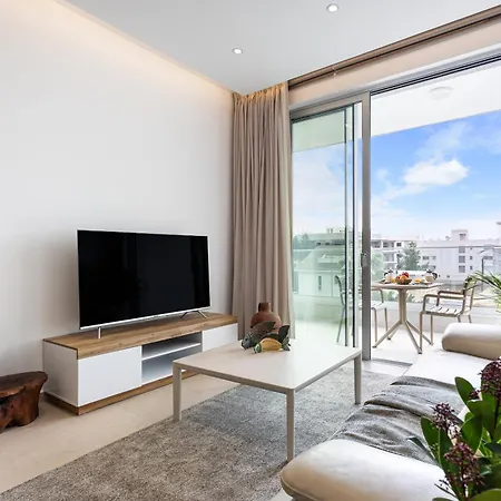 Apartment Chrystal Residences *