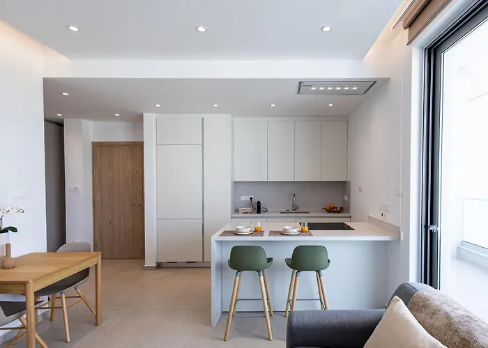 Chrystal Residences Apartment