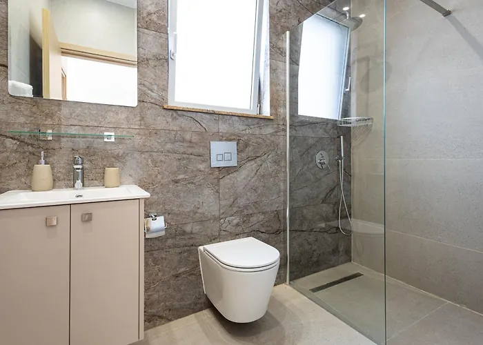 Apartment Chrystal Residences